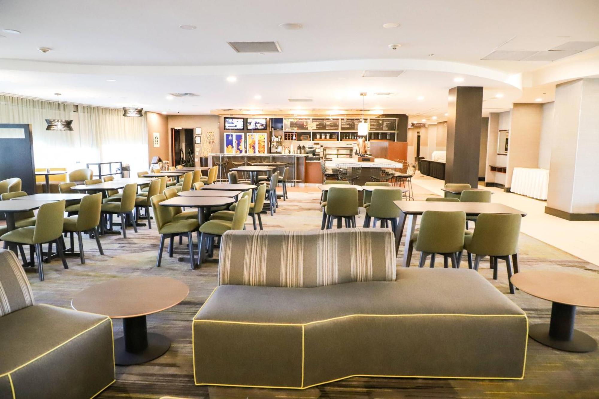 Hotel Courtyard By Marriott Toronto Brampton Exterior foto
