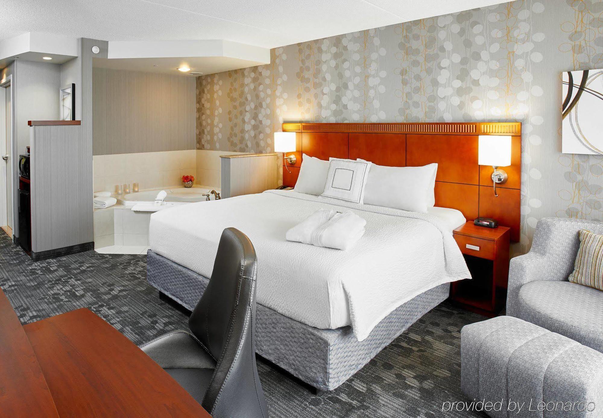 Hotel Courtyard By Marriott Toronto Brampton Exterior foto